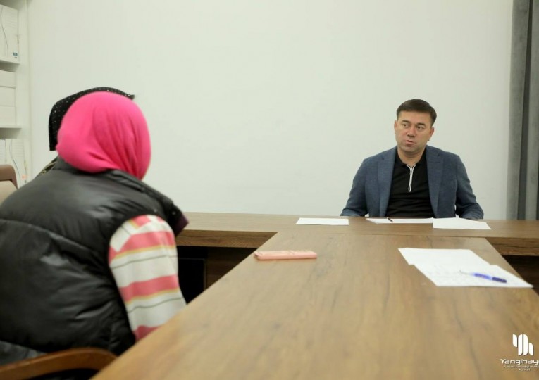 Туман ҳокимлиги биносида навбатдаги фуқаролар қабули бўлиб ўтди.