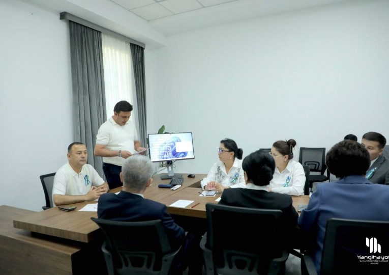 Состоялась двенадцатая сессия Янгихаётского районного Совета народных депутатов второго созыва.