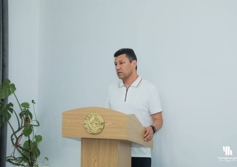 Халқ депутатлари Янгиҳаёт тумани Кенгашининг Иккинчи чақириқ ўн учинчи сессияси бўлиб ўтди.