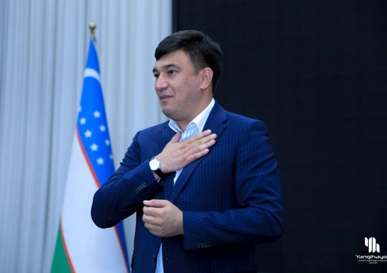 Туман ҳокими ёшлар билан учрашди