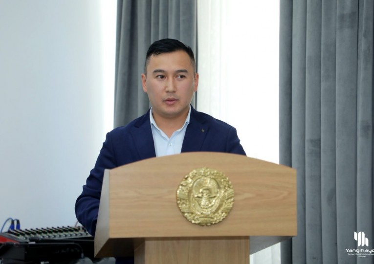 Халқ депутатлари Янгиҳаёт тумани Кенгашининг Иккинчи чақириқ ўн бешинчи сессияси бўлиб ўтди.